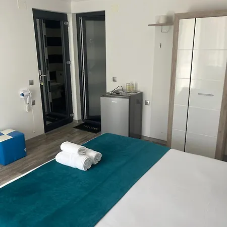 Casa Fuchsia 3* Costinesti