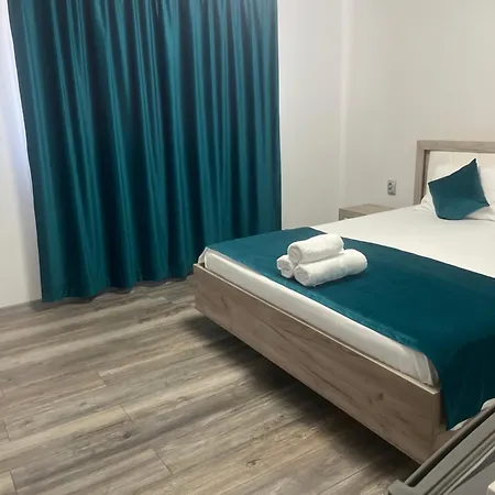 Casa Fuchsia Costinesti